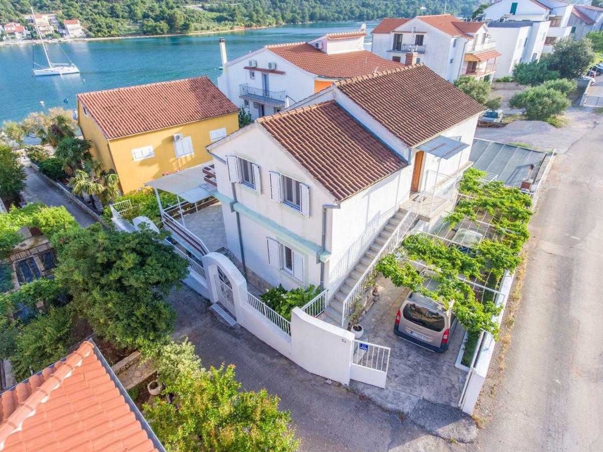 Apartment Zen Grebastica Luaran gambar